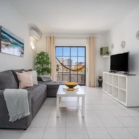 Rosa Flat Apartament *