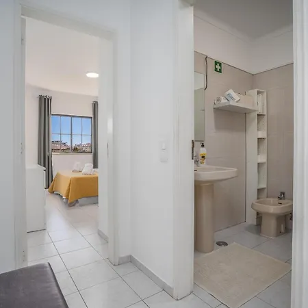 Rosa Flat * פורטימאו