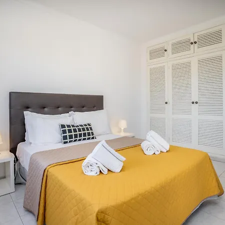 Rosa Flat פורטימאו